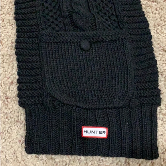 Hunter Cable Knit Pocket Scarf 🧣 *Never Worn - Picture 2 of 3